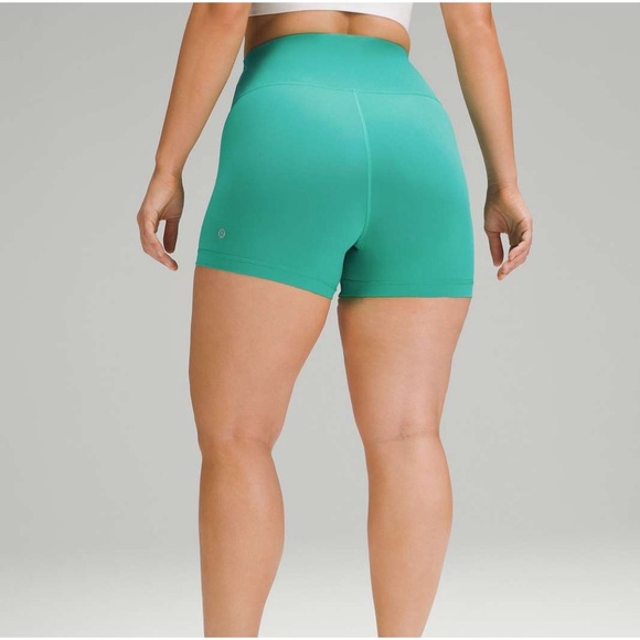 Lululemon Wunder Train Contour Fit High-Rise Short 4